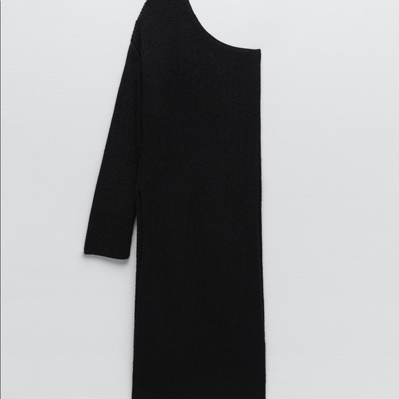 {Zara} Asymmetric Sleeve Knit Tunic Dress - Picture 6 of 13
